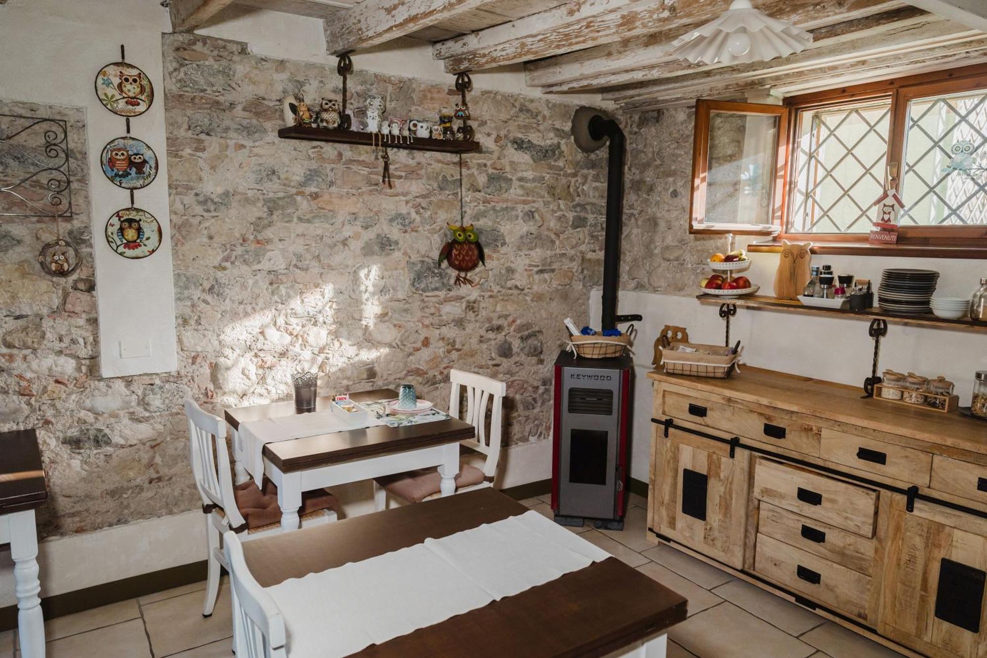 Il Nido Dei Gufi Bed And Breakfast Тосколано-Мадерно Екстер'єр фото